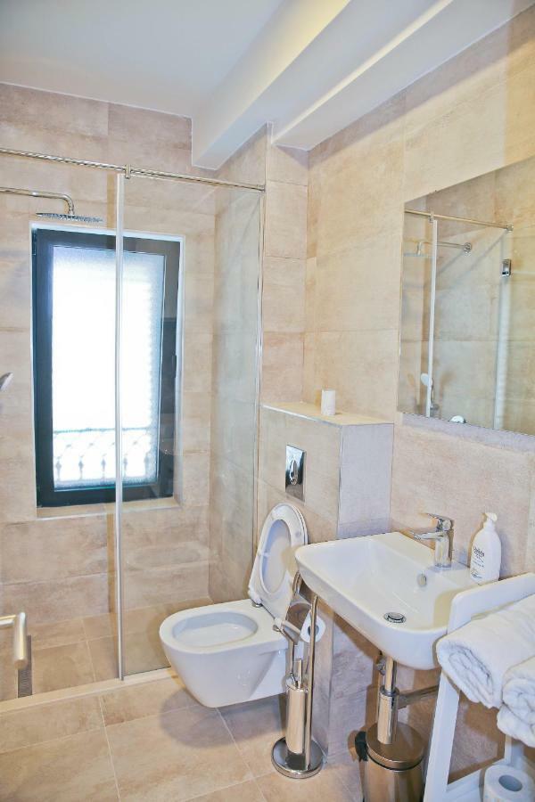 Apartments Boka Blue Dobrota Kotor Exterior foto
