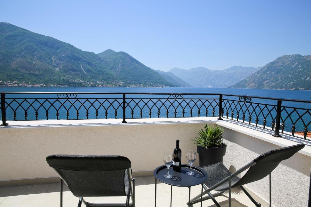 Apartments Boka Blue Dobrota Kotor Exterior foto